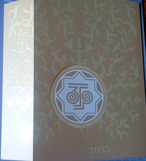 Kazakhstan Golden Autumn 30 Years of Tenge 2023 2 test notes set Sicpa, KURZ in FOLDER (UNC) - Image 3